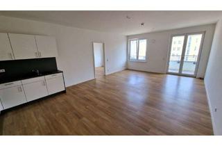 Wohnung mieten in In Den Alboingärten 35, 12103 Schöneberg, 4 Zimmerwohnung mit Balkon & Wintergarten/Einbauküche/Dusch & Wannenbad