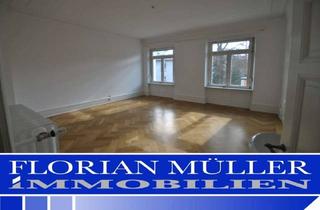 Wohnung mieten in Wallstr., 79098 Altstadt, Freiburg-Innenstadt/Uni! Großes WG-Zimmer mit Dachterrasse in sanierten Altbau. Ab 1. Aug. frei.