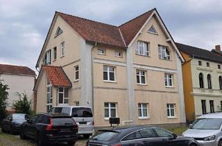 Wohnung mieten in Voßstraße 1a, 17033 Stadtgebiet West, Maisonette-Wohnung im Jahnviertel