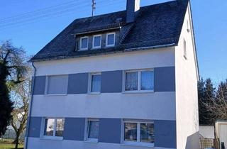 Wohnung mieten in Simmerner Straße 30, 55481 Kirchberg, Modern Sanierte 3-Zimmer-Dachgeschosswohnung im 2. OG mit EBK