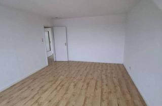 Wohnung mieten in 22047 Wandsbek, Helle 2- Zimmer Dachgeschosswohnung