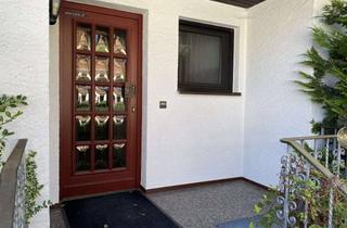 Wohnung mieten in 53937 Schleiden, Großzügiges Wohnen im Bungalowstil am Waldrand in Schleiden