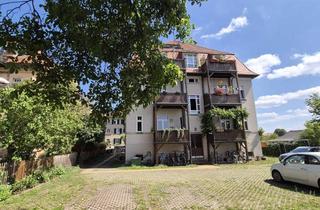 Wohnung mieten in Wahnsdorfer Straße, 01129 Trachau, RUHIGE LAGE! 3 ZIMMER-WOHNUNG, GARTENGESCHOSS, WG GEEIGNET, PARKETTBODEN -FRISCH RENOVIERT!
