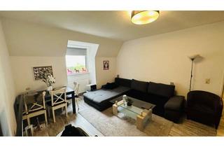 Wohnung mieten in Wolkenburg 22, 42119 Elberfeld, In der Nähe des Wuppertal Hauptbahnhof:2-Zimmer-Dachgeschosswohnung mit Einbauküche