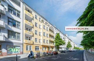 Wohnung kaufen in 10247 Berlin, IMMOBERLIN.DE - Behagliche Altbauwohnung mit ruhigem Balkon in schöner Kiezlage