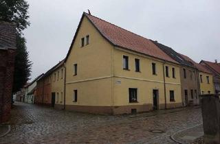 Einfamilienhaus kaufen in 04931 Mühlberg, Provisionsfreier Erwerb eines Einfamilienhauses in Mühlberg aus Bankenverwertung