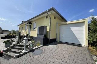 Haus kaufen in 74850 Schefflenz, Bungalow. Stilvolles Wohnen auf einer Ebene.