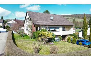 Haus kaufen in 74343 Sachsenheim, 2-Familienhaus in idyllischer Lage mit Garage und großem Garten