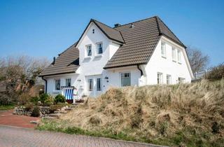 Haus kaufen in 25997 Hörnum, Anwesen in Dünenlage und fußläufig zum Strand