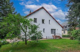 Einfamilienhaus kaufen in Brucknerstraße 49, 12247 Lankwitz, Zu verkaufen! Freistehendes Einfamilienhaus mit 8 Zimmern un 1000 m2 großen Grundstück in Lankwitz!