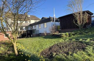 Haus kaufen in Pumpe, 52249 Eschweiler, PROVISIONSFREI: 2-FH mit großem Garten, Garage & moderner Heizung (Baujahr 2023)