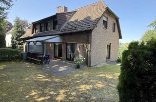 Doppelhaushälfte kaufen in 58509 Lüdenscheid, Gepflegte Doppelhaushälfte mit Garten, Keller und ruhiger Rücklage