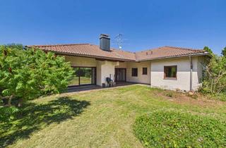 Haus kaufen in 85649 Brunnthal, Großzügiger Bungalow mit vielseitigem Potenzial – Ideal für zwei Einliegerwohnungen