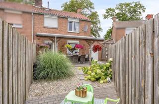 Haus kaufen in 46446 Emmerich, Emmerich-Elten: Zentral gelegenes gepflegtes Reiheneckhaus