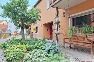 Haus kaufen in 91462 Dachsbach, Tradition trifft Lebensqualität: Charaktervoller Dreiseitenhof mit großem Landgrundstück