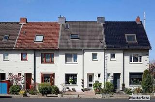 Haus kaufen in Herrenwald xxx, 66640 Namborn, Reihenmittelhaus in ländlicher Gegend