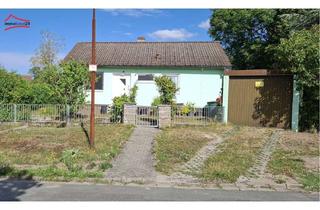 Haus kaufen in 91443 Scheinfeld, Gepflegter Bungalow mit Garten, Terrasse und Garage in 91443 Scheinfeld