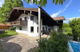 Haus kaufen in 83259 Schleching, Hochwertiges ZFH mit 2 zusätzlichen Appartements und 2 integrierten Garagen in herrlicher Lage