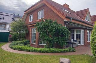 Haus kaufen in 33758 Schloß Holte-Stukenbrock, TOP-ZUSTAND: Exklusiver Wohntraum mit Einliegerwohnung und Gewerbepotenzial – Provisionsfrei!