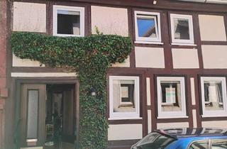 Haus kaufen in Pikenhagen, 37627 Stadtoldendorf, Charaktervolles Haus im beschaulichen Stadtoldendorf. Schauen Sie doch mal rein!