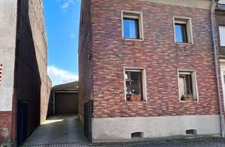 Einfamilienhaus kaufen in 52355 Düren, Für Macher: Einfamilienhaus mit Innenhof & Ausbauoption