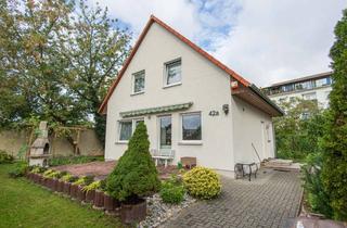 Haus mieten in Börnicker Str 42a, 13595 Spandau, Three bedroom detached house with ample additional basement space