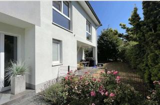 Haus mieten in 61350 Bad Homburg, VON POLL - BAD HOMBURG: Moderne Doppelhaushälfte am Hardtwaldrand - Niedrigenergiehaus
