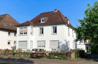 Anlageobjekt in 35394 Gießen, Perfekt renoviertes Dreifamilienhaus mit drei ETWs, in bester Lage direkt am Schwanenteich!