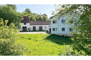 Grundstück zu kaufen in 84416 Taufkirchen, Baugrundstück 4.044 m² mit Altbestand im Grünen