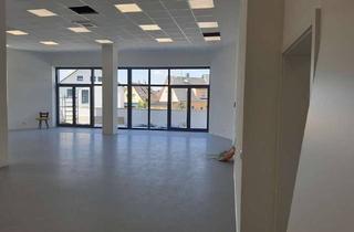 Gewerbeimmobilie mieten in 71101 Schönaich, Ausstellungs- und Gewerbefläche mit 420 m² in Schönaich