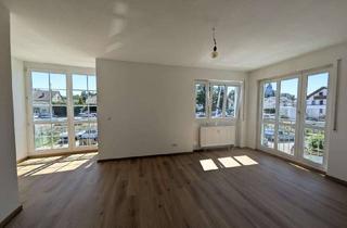 Wohnung kaufen in Fichtenweg, 85614 Kirchseeon, Lichtdurchflutete 3-Zimmer-Wohnung mit Süd-Wintergarten und Waldblick am Ebersberger Forst.