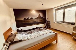 Wohnung kaufen in Gräfenbergerstrasse 14a, 91080 Uttenreuth, Helle 2-Zimmer EG Wohnung in Uttenreuth bei Erlangen