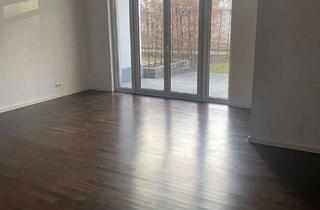 Wohnung kaufen in 80336 Ludwigsvorstadt-Isarvorstadt, Provisionsfrei: Exklusive 2-Zimmer-Wohnung mit Terrasse & Garten in München