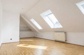Wohnung mieten in 58089 Wehringhausen, Helle ca. 45m² große 2-Zimmer-Dachgeschosswohnung mit Tageslichtbad