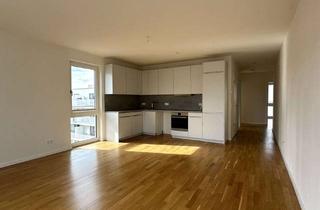 Wohnung mieten in Beusselstraße 31c, 10553 Tiergarten (Tiergarten), Helle 3-Zimmerwohnung * Dachgeschoss * Süd-Westbalkon *Einbauküche* Ruhige - zentrale Lage in Moabit