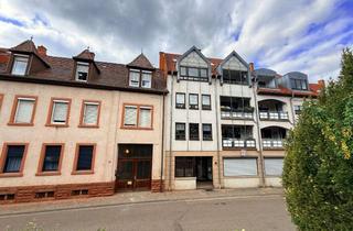 Wohnung mieten in Altenstraße 60, 76855 Annweiler, Gemütliche Dachgeschosswohnung mit neuer Einbauküche und Garage in Annweiler am Trifels!