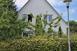 Wohnung mieten in 24211 Schellhorn, Attraktive 3-Zimmer DG Wohnung im ZFH nach Kernsanierung Carport 1/2 Geräteraum Gartenbenutzung