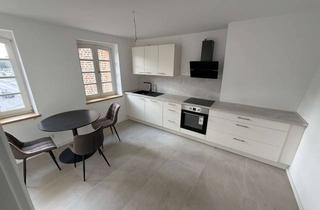 Wohnung mieten in 50126 Bergheim, Erstbezug nach Sanierung • Moderne möblierte 2-Zi-Wohnung mit neuer Küche im Zentrum Bergheims