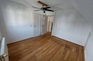 Wohnung mieten in 72764 Reutlingen, Charmante 4-Zimmer-Dachgeschosswohnung in Top-Lage in Reutlingen