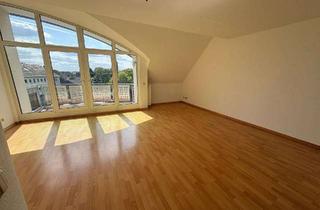 Wohnung mieten in Aggerstr., 53840 Troisdorf, Helle, moderne 3-Zimmer-Maisonette-Wohnung 90qm, zentral in Troisdorf mit TG-Stellplatz