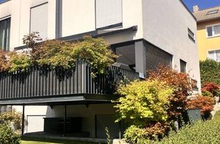 Doppelhaushälfte kaufen in 61137 Schöneck, Modernes Wohnen: Großzügige Doppelhaushälfte/DHH in Schöneck