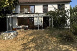Einfamilienhaus kaufen in Hoffnungsthaler Straße 22, 51109 Brück, "Alt-Brück" großzügiges Einfamilienhaus in begehrter Wohnlage!