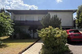Einfamilienhaus kaufen in 66773 Schwalbach, Einfamilienhaus mit Garten und Garage in traumhafter Lage von Elm