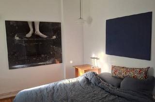 Wohnung mieten in 30453 Hannover, Hannover - Zimmer in 2er WG (ca 18m² in 110 m² Wohnung mit Garten)