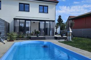 Haus mieten in 15749 Mittenwalde, Möblierte Doppelhaushälfte mit Pool in Mittenwalde
