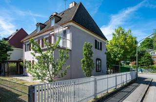 Villa kaufen in Tal, 80689 München, AIGNER - Charaktervolles Kaffeemühlenhaus mit Potential - in begehrter Lage von Laim