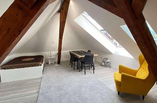 Immobilie mieten in Burger Straße, 79199 Kirchzarten, Vollmöbliertes Dachgeschoss-Apartment in Kirchzarten (79199) – nur für Studierende