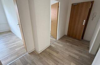 Wohnung mieten in 09117 Chemnitz, Wohnen im 3.OG - ruhige Lage + Stellplatz !