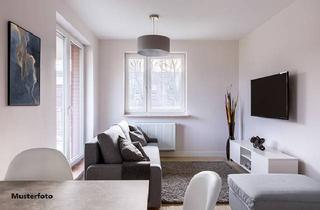 Wohnung kaufen in 48268 Greven, 2 Wohnungen