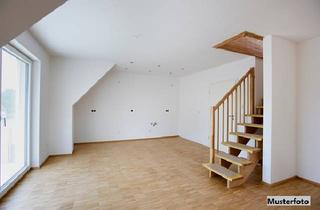 Wohnung kaufen in 87757 Kirchheim, Maisonettewohnung mit Balkon - provisionsfrei